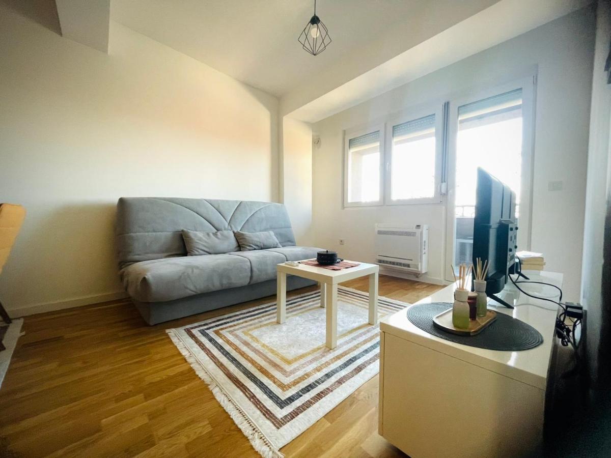 Apartman Nikol Kumanovo Exterior photo